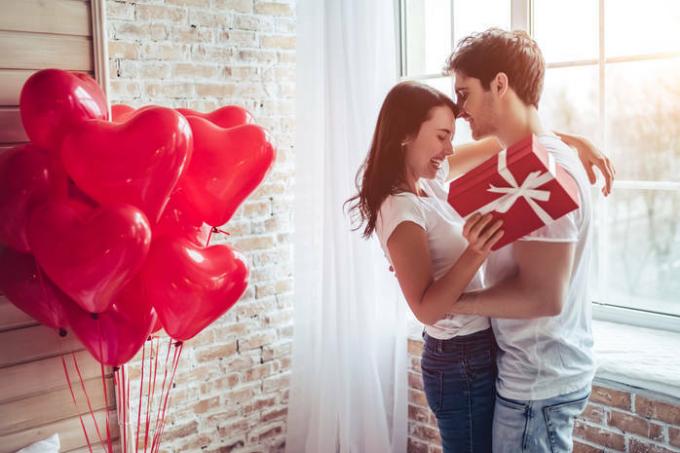 7 romantiske ideer for å dekorere hjemmet ditt til Valentinsdag med barna dine