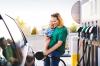 10 mulige problemer på bensinstasjonen: hvordan helle bensin uten uhell