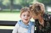 Hvordan oppdra selvsikre barn: TOPP 4 regler for foreldre