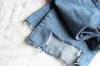 Konvertering av gamle jeans til nye: detaljerte instruksjoner