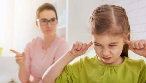 Hvordan du ikke kan snakke med barn under en krangel: TOP-3 tabu