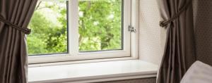 Velge gardiner - et viktig objekt for å beskytte hjemmet ditt